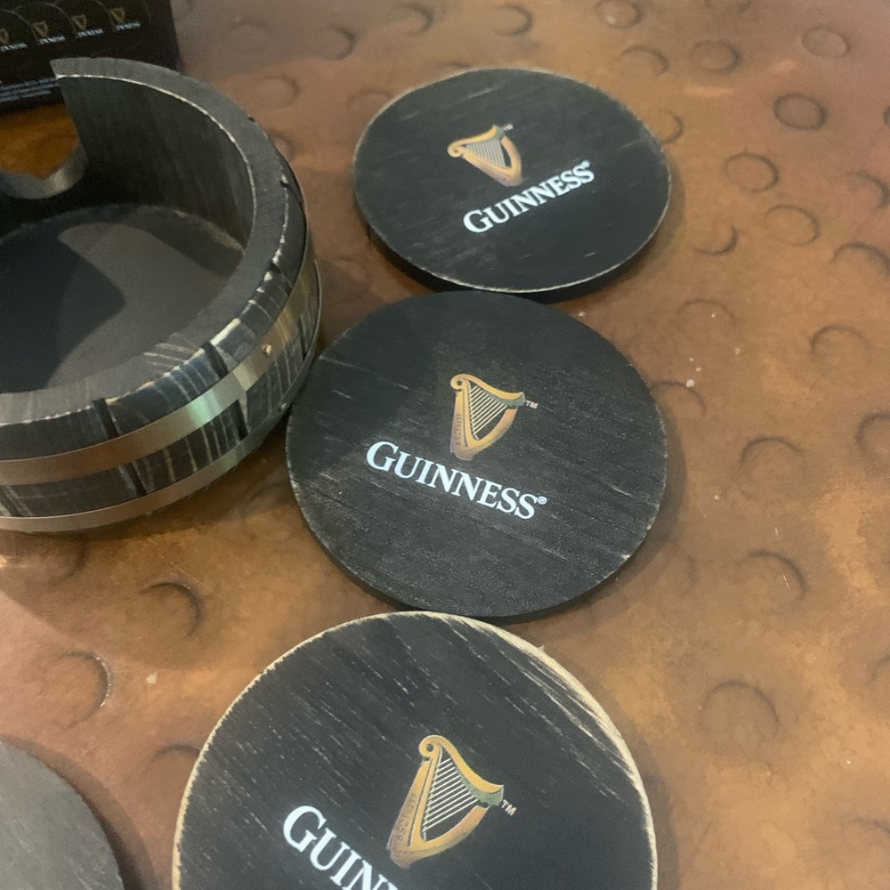 Guinness Coasters Set With Holder 6 Pack Coaster Beer Drink Barrel Wood Gift - Picture 2 of 5